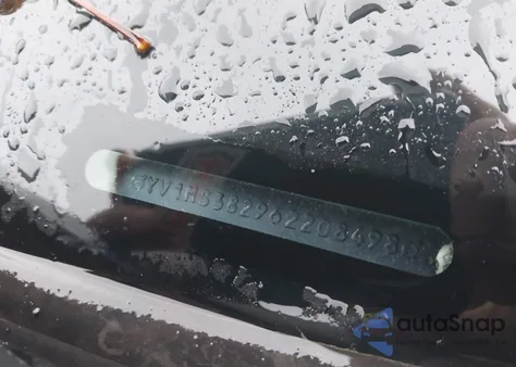 2006 Volvo S40 2.4I из США, поврежденный, VIN YV1MS382962208498